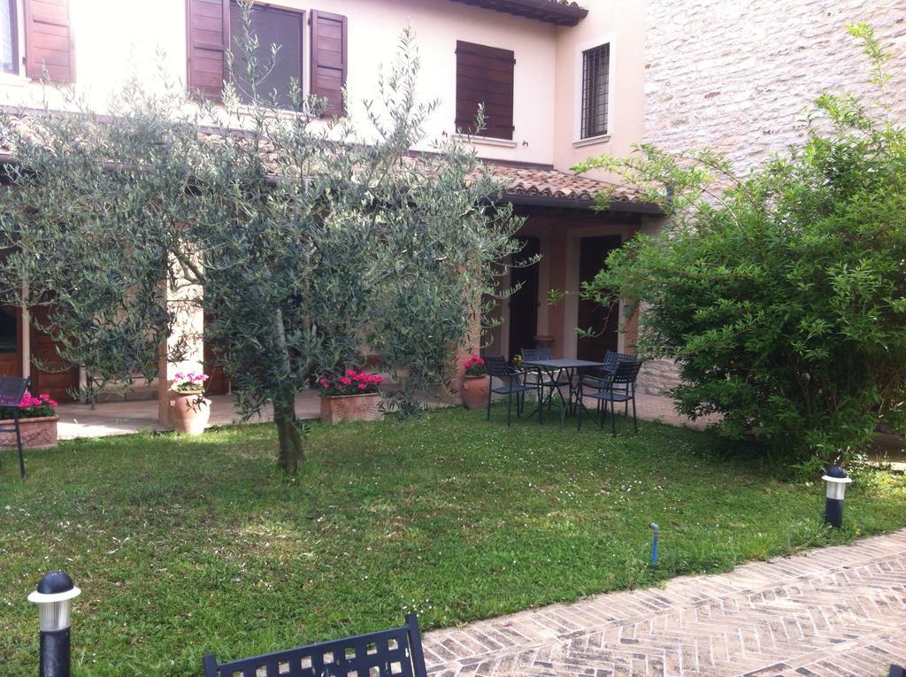 Вилла Torre Di Cordaglie Col Sant'Angelo Экстерьер фото